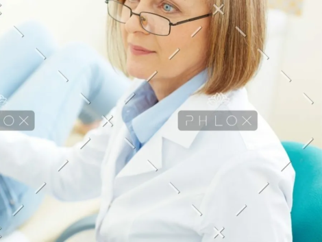 obstetrician-at-work-WEBP